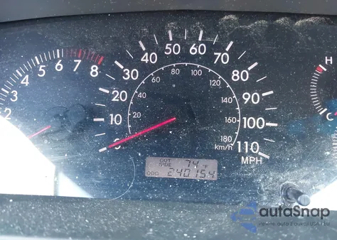 2008 Toyota Corolla Le z USA, uszkodzony, nr VIN 1NXBR32E88Z940619